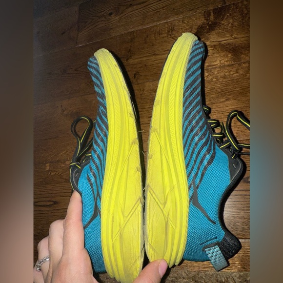 Hoka One One Rincon Running Shoes Men’s 9 - Picture 4 of 5